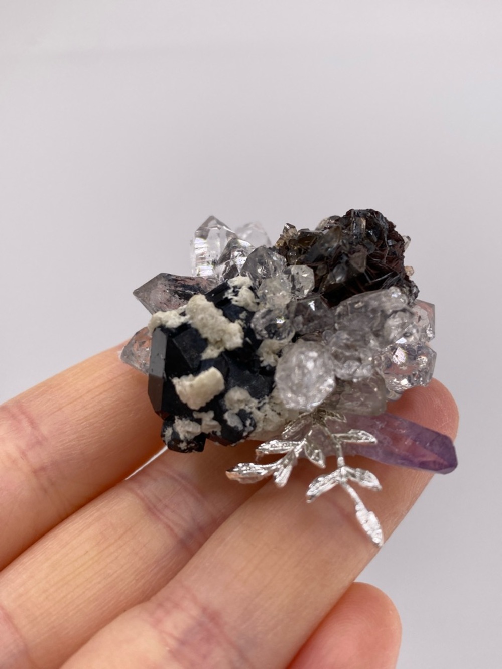 Dark Calcite & Herkimer Diamond Crystal Cluster ring with Amethyst Accent - Picture 3 of 8